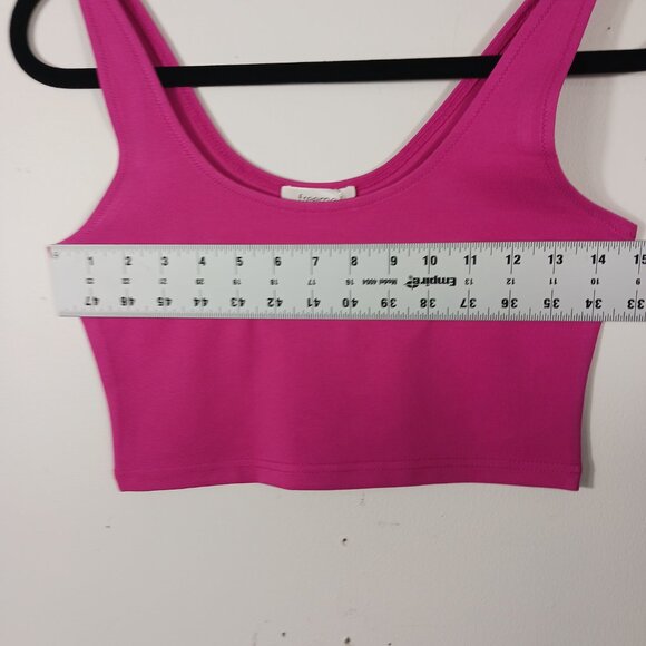 NWT Freeme  Pink Cropped Tank Size Medium Casual, Athleisure Layering Piece - Picture 8 of 12